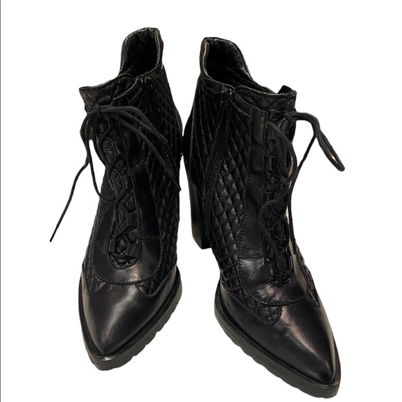 To Be Black Leather High Heel Booties Boots Made in Spain - Picture 1 of 16